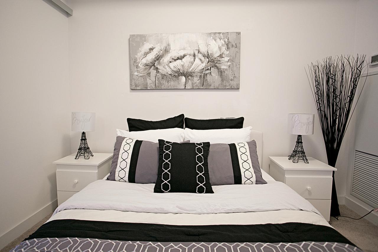 Royal Stays Condominiums - Upscale Downtown Suites Toronto Esterno foto